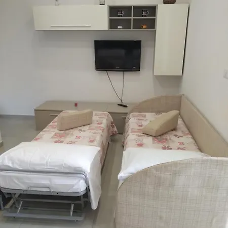 House Holidays A.s. Katanya